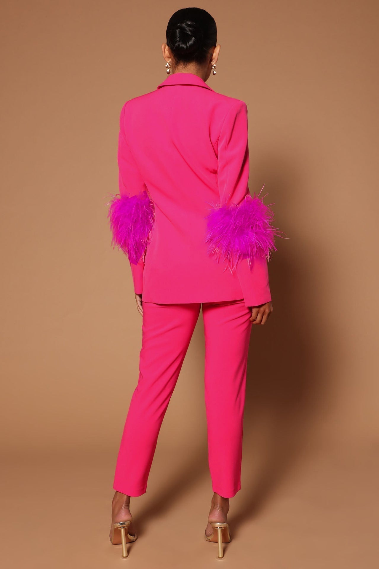 Amara® | Blazer with feathers and pants set for women