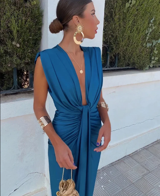 Darcy | Elegant Pleated Maxi Dress