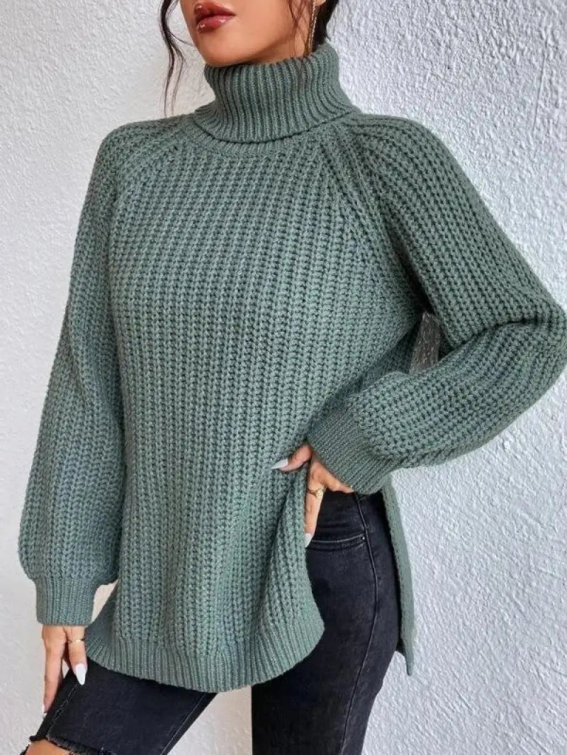 Benita | Warm sweater with belly coverage