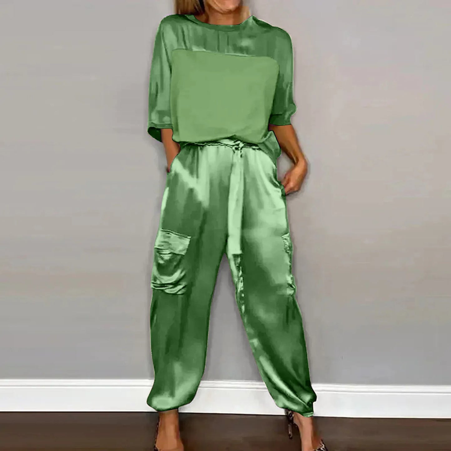 Cayetan® | Satin Two Piece Lounge Set