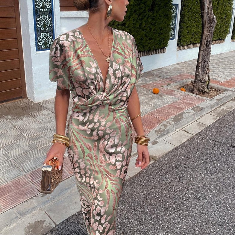 Dafne® | Maxi dress with a twisted V-neck