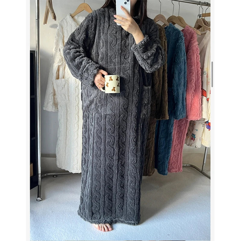 Ava® | Blanket With Sleeves