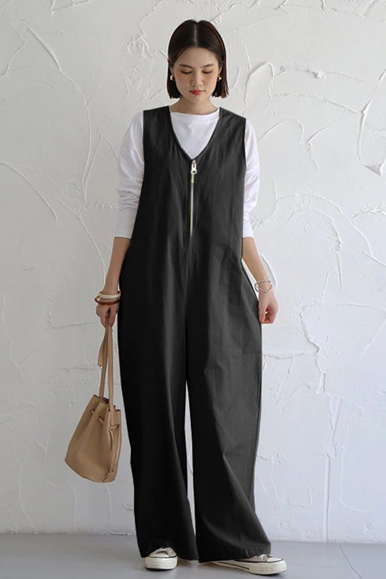 Clara® | Sleeveless wide leg jumpsuits with zip front closure