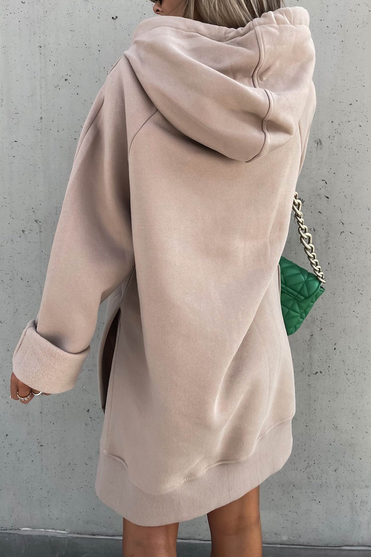 Cecilia® | Solid color mid-length hoodie with slit