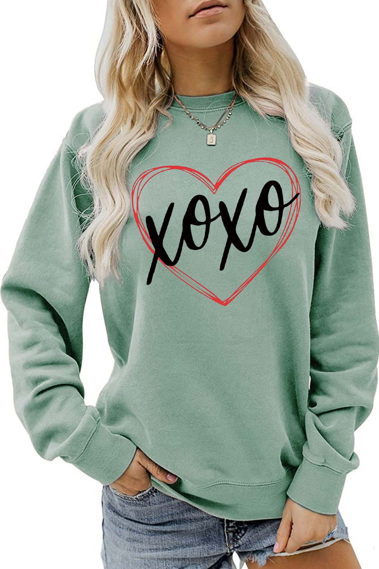 Claudia® | Thin heart letter graphic sweatshirt