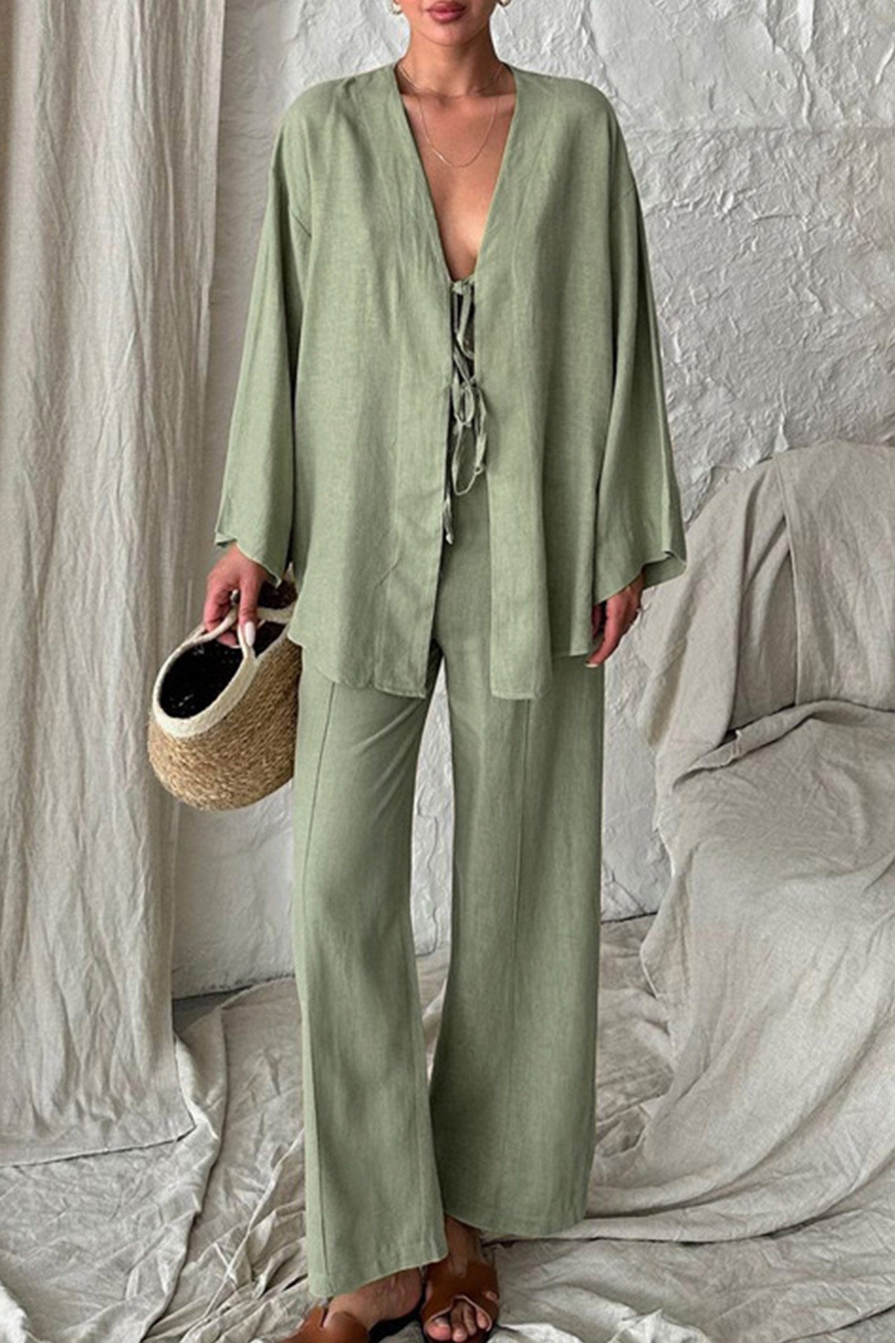 Barbara® | Long-sleeved shirt made of cotton with a lace-up front