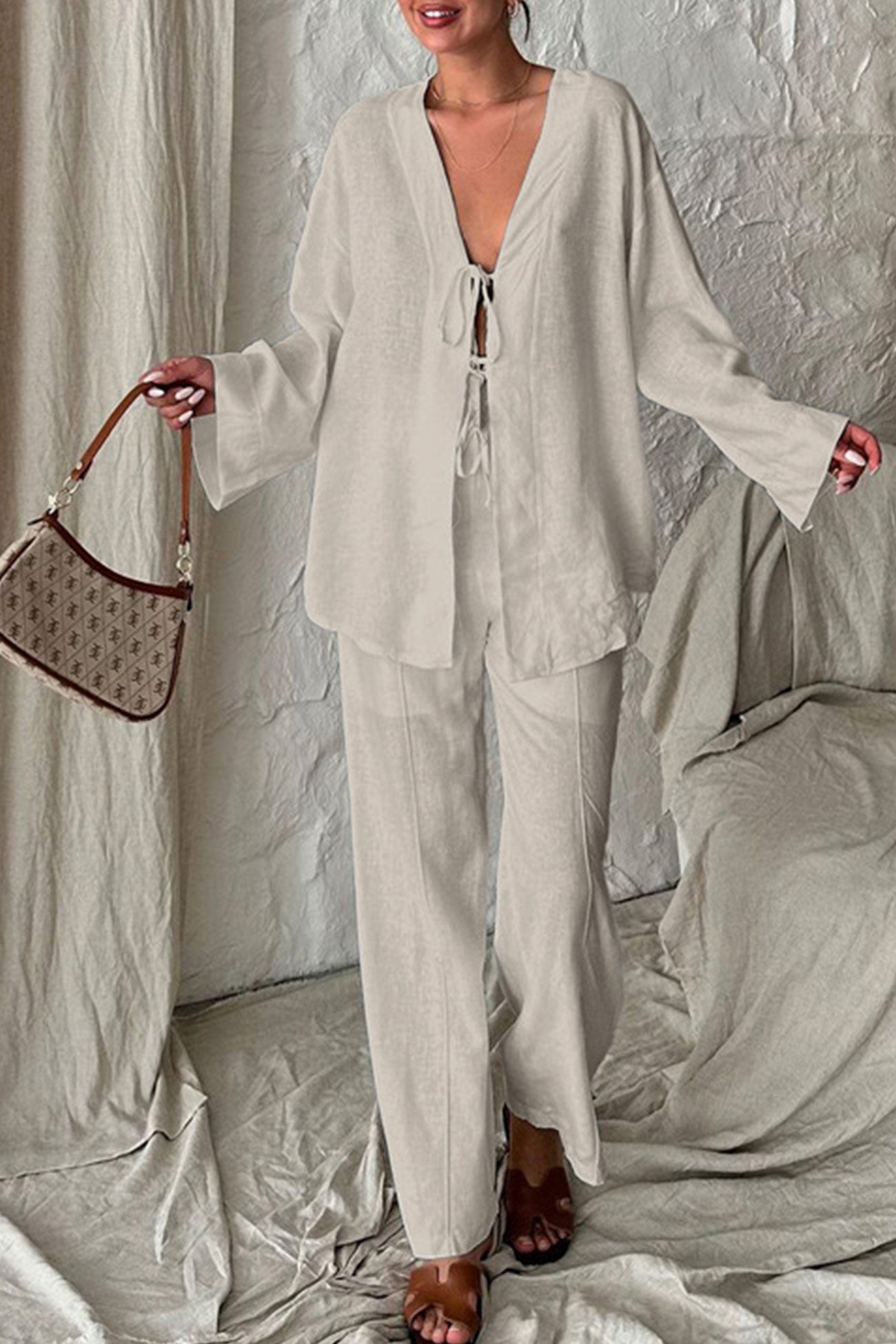 Barbara® | Long-sleeved shirt made of cotton with a lace-up front