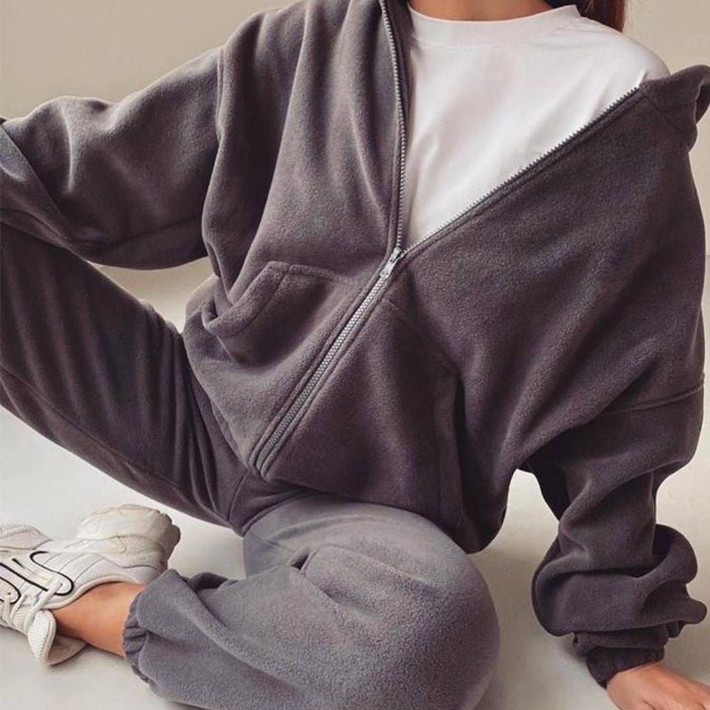 Concepcion® | Velvet house set with hood and zip