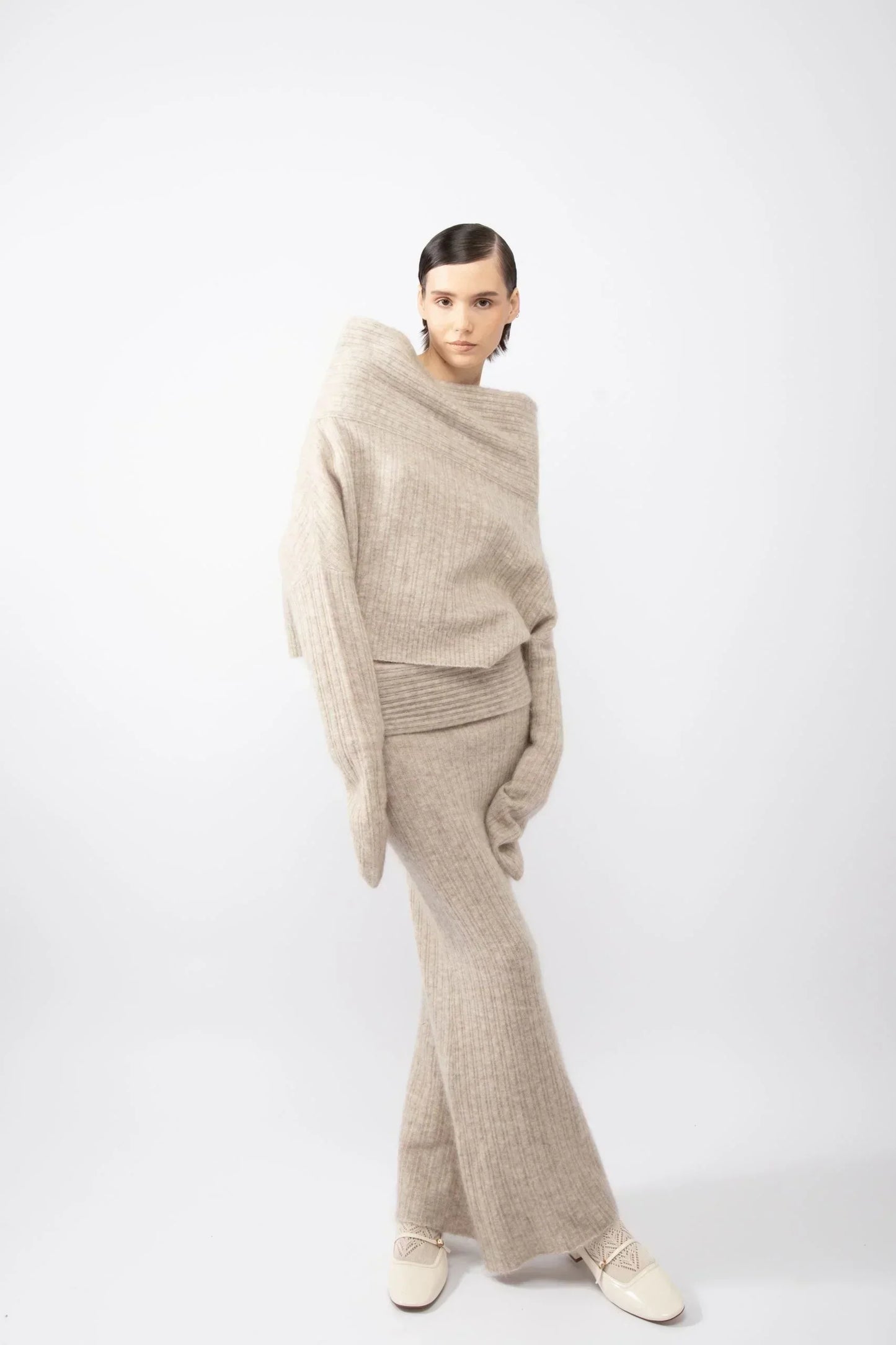 Clara | Ulberta – Elegant Cloud Comfort Set