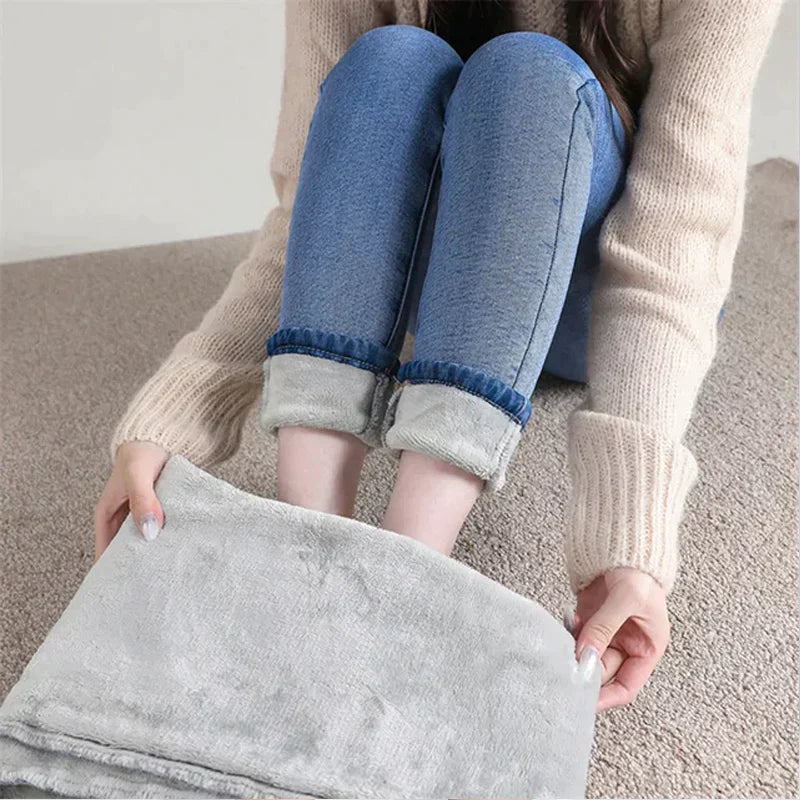 Cleo® | Stretchy Thermal Jeans