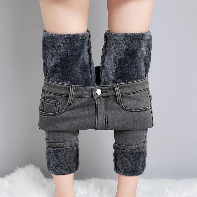 Cleo® | Stretchy Thermal Jeans