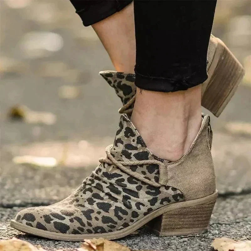 Elisa® | Supportive orthopedic footwear