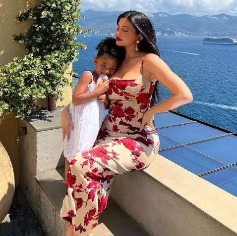 Alejandra® | Long Bodycon Dress With Rose Print