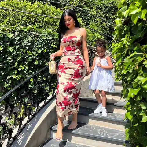 Alejandra® | Long Bodycon Dress With Rose Print