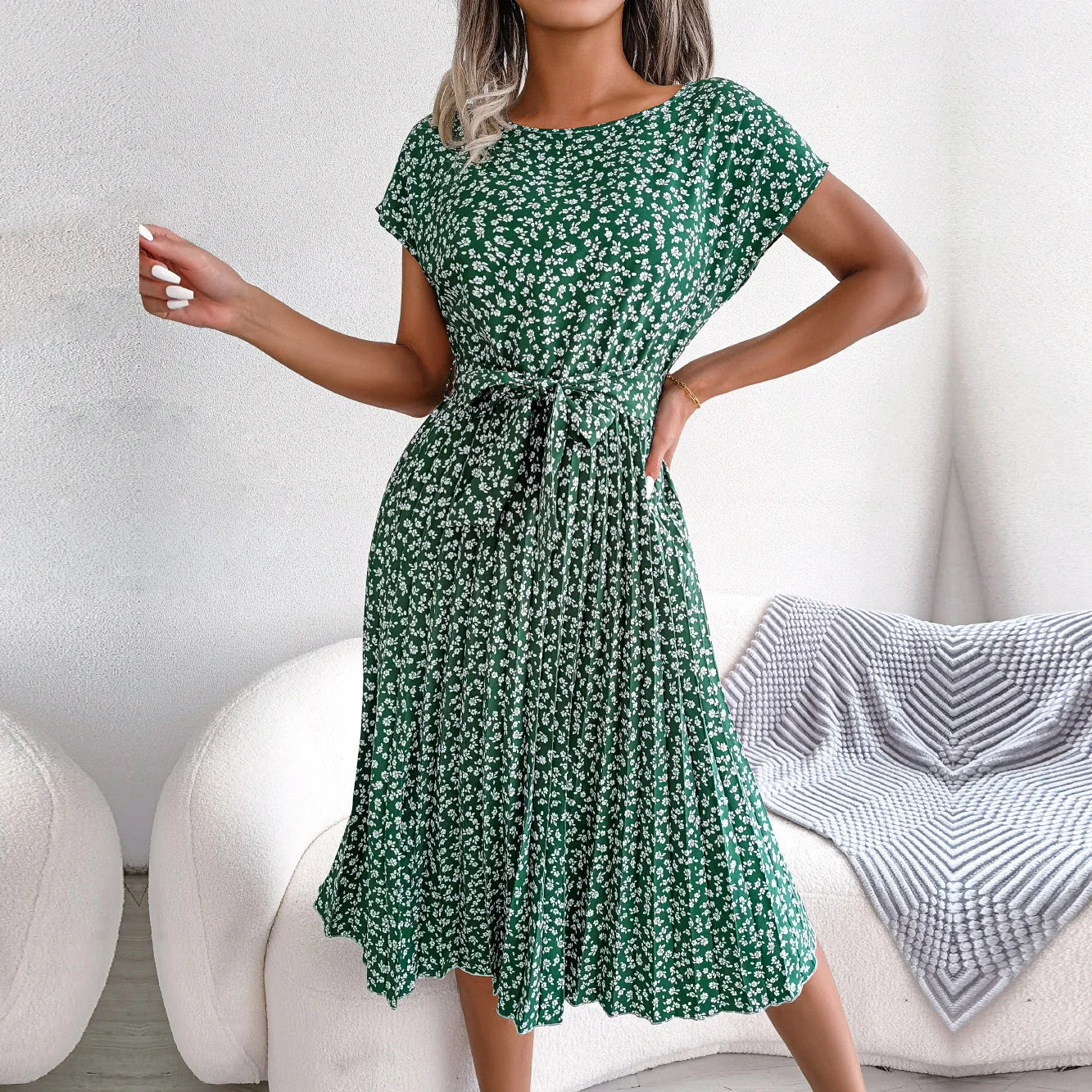 Constanza® | Summery Chiffon Dress With A Floral Pattern