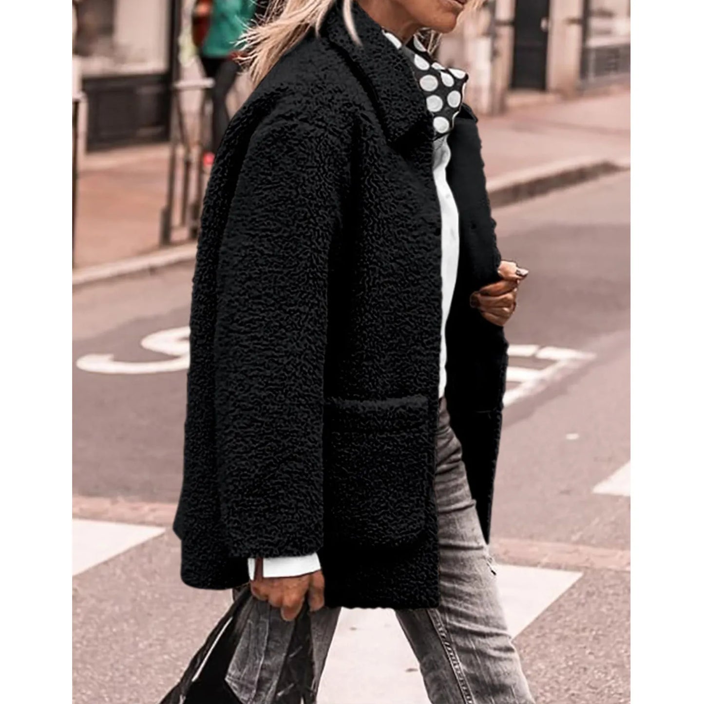 Eira® | Women's cuddly coat with button placket