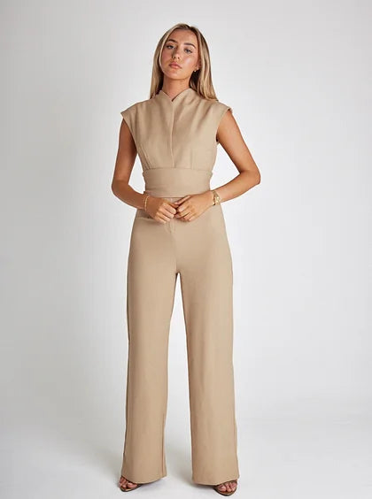 Clara® | Sleeveless jumpsuit with belt and wide legs