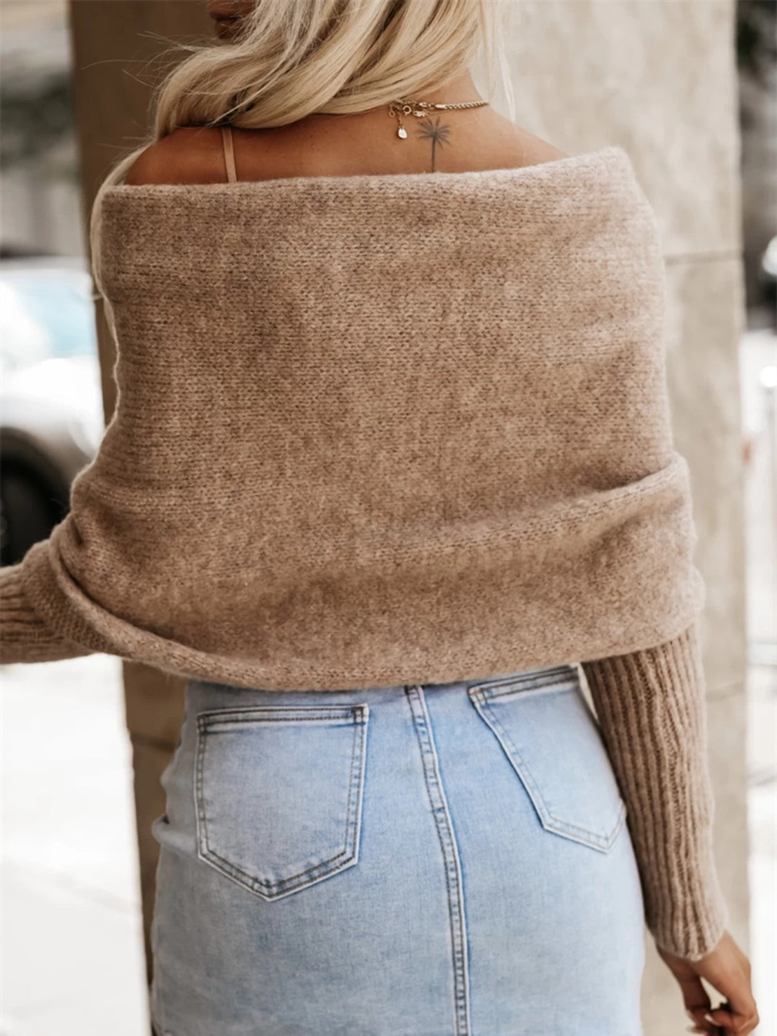 Andrea® | Long sleeve cropped knit top