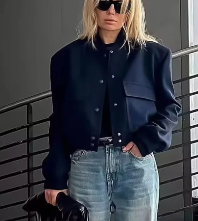 Carolina® | Solid color single breasted bomber coat with long sleeves