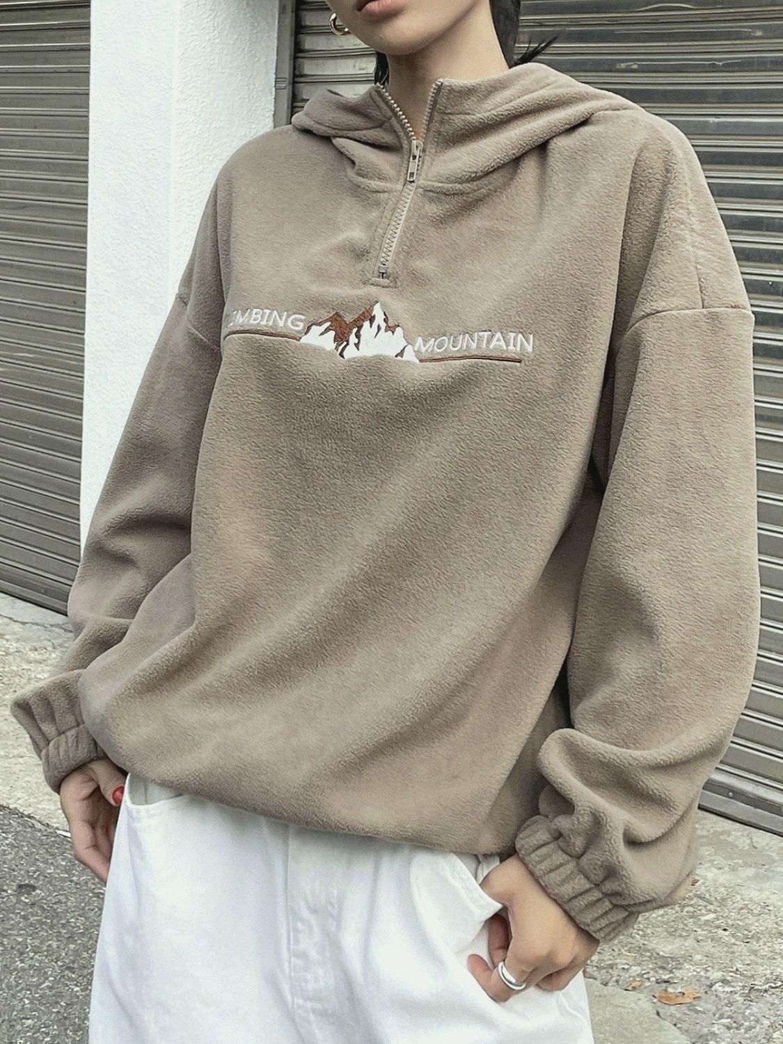 Beatriz® | Mountain Quarter Zip Long Sleeve Hoodie