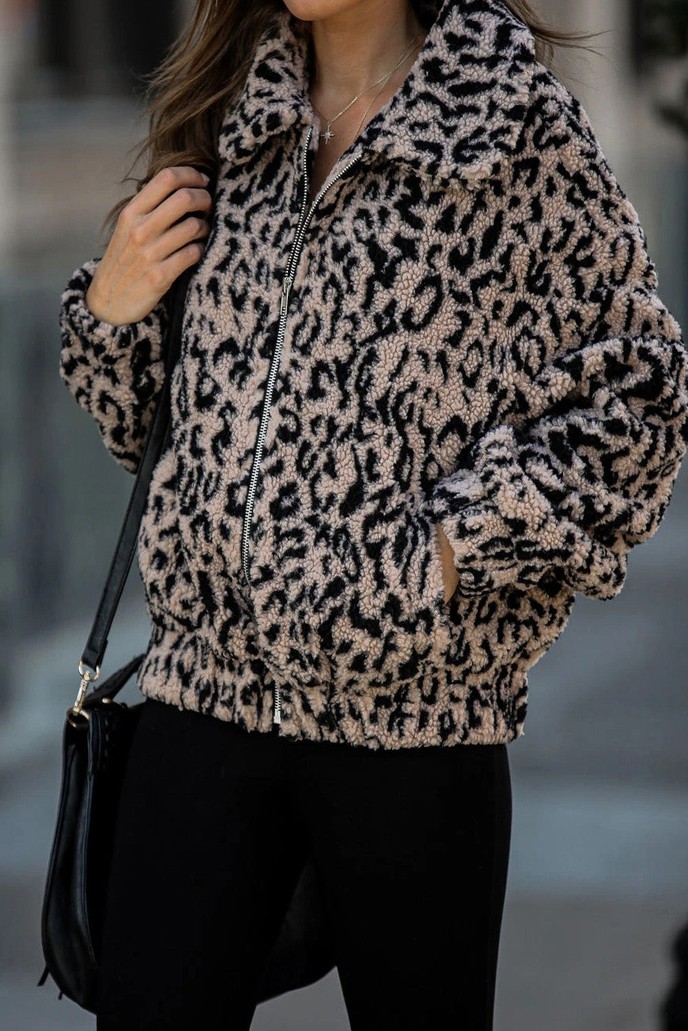 Claudia® | Fashionable and minimalist winter jacket