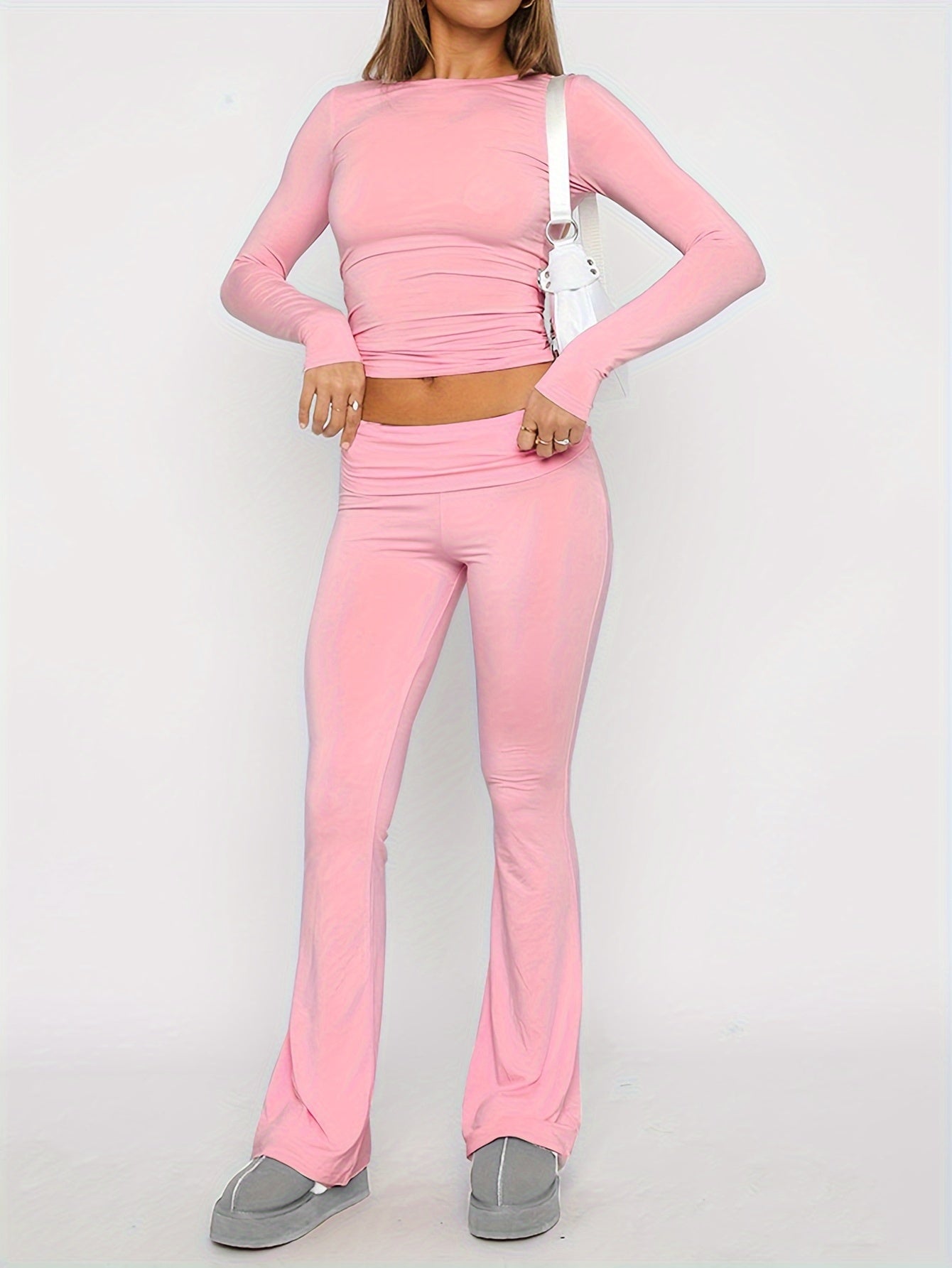 Elena® | Slim fit lounge set with a crop top and flared trousers