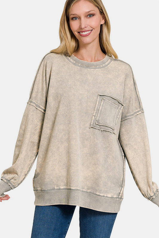 Cecilia® | Sweatshirt with an exposed seam and a crew neck and dropped shoulders