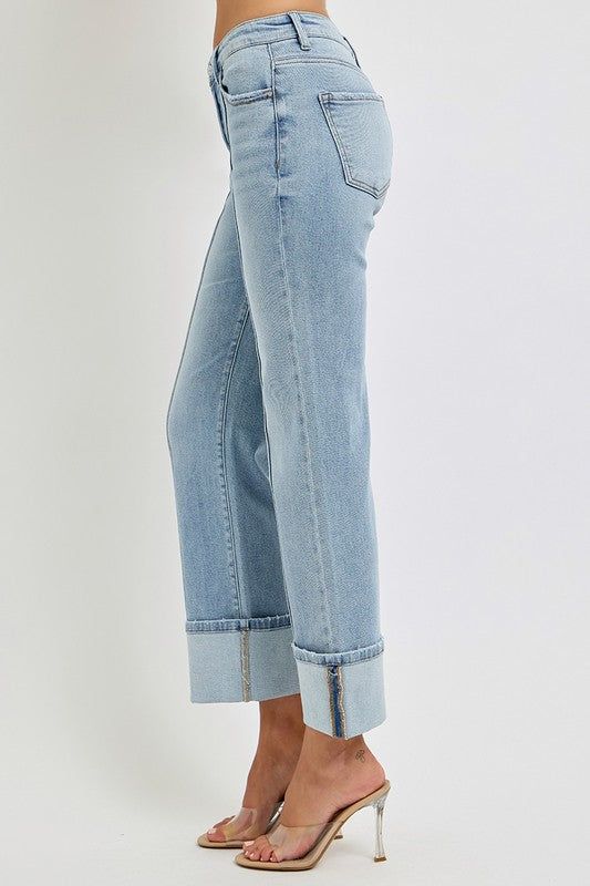 Brooke® | Oversized straight leg ankle jeans with cuffs