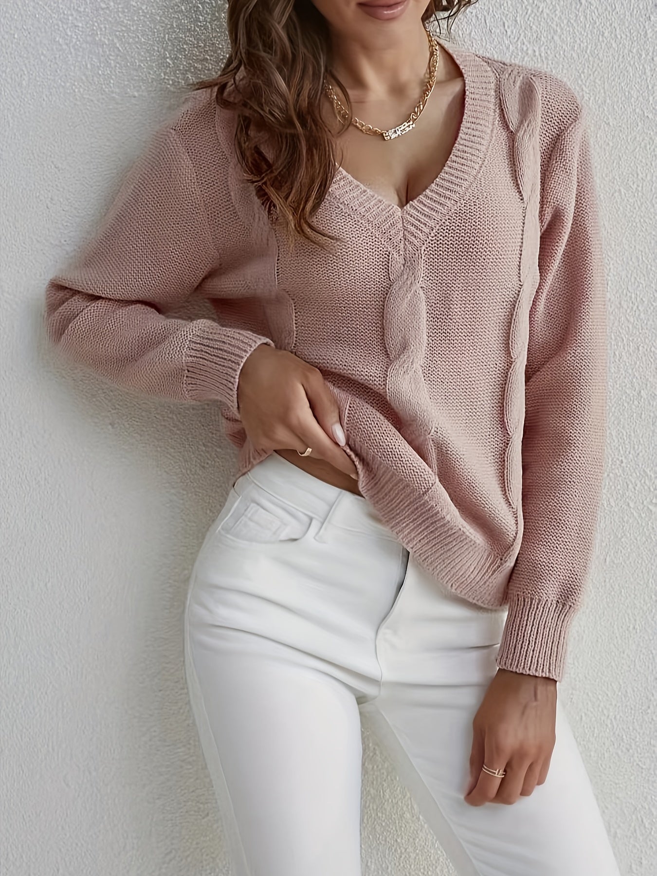 Dominique® | V-neck knitted sweater