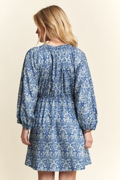 Antonella® | Printed mini dress with V-neck and batwing sleeves