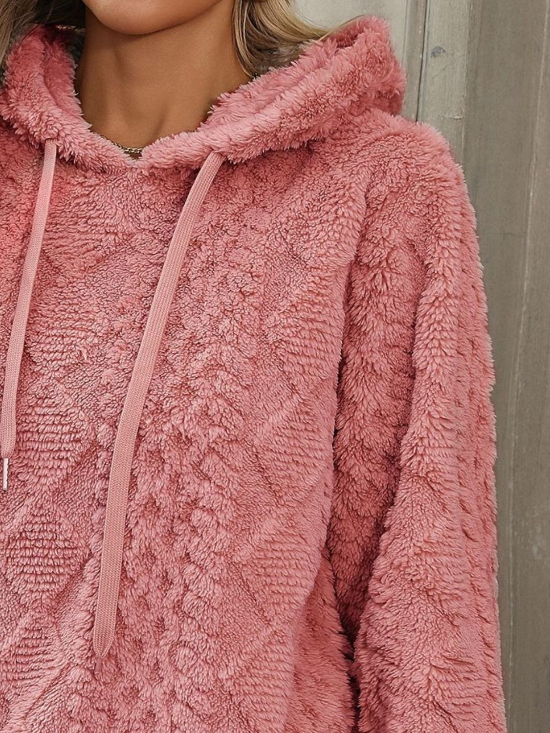 Carina® | Long sleeve plush drawstring hoodie