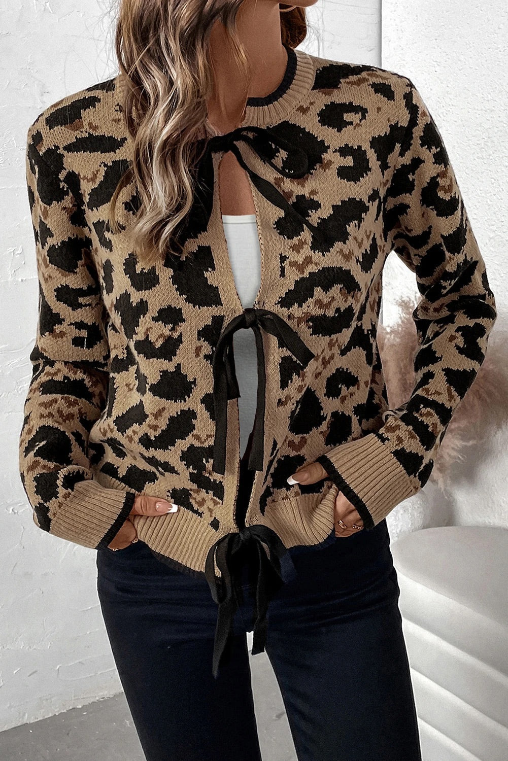 Bella® | Brown knit cardigan with bow tie and leopard print