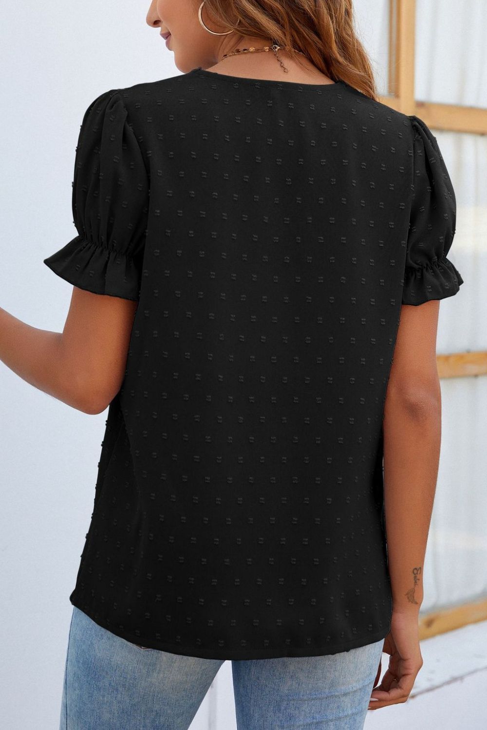 Azul® | Short sleeve blouse with V-neck and Swiss Dot lace detail
