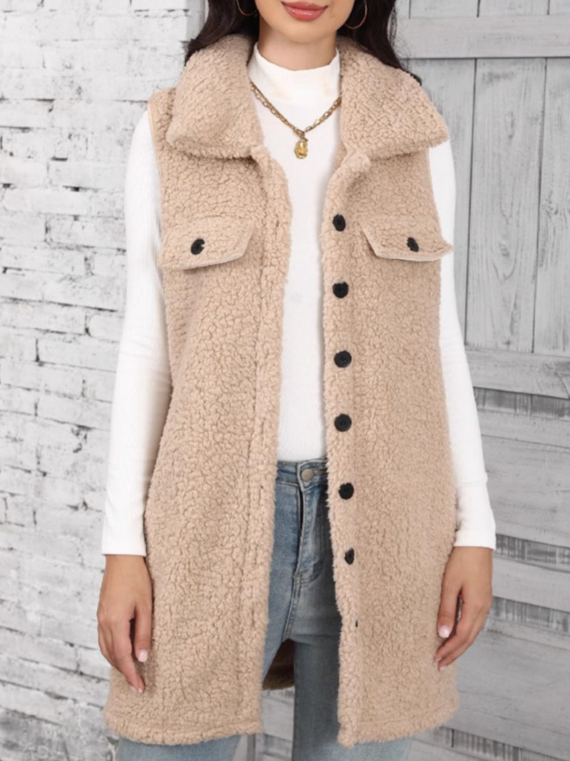 Diana® | Buttoned teddy vest coat