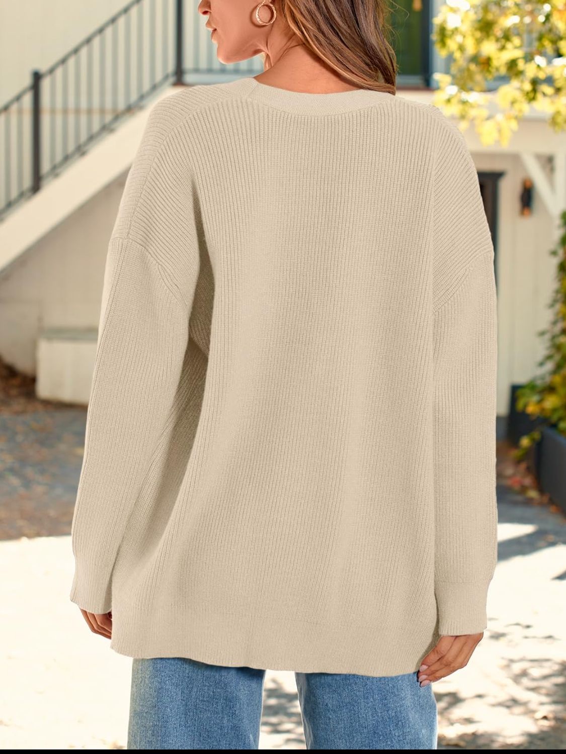 Consuelo | Long-sleeved cardigan with button placket