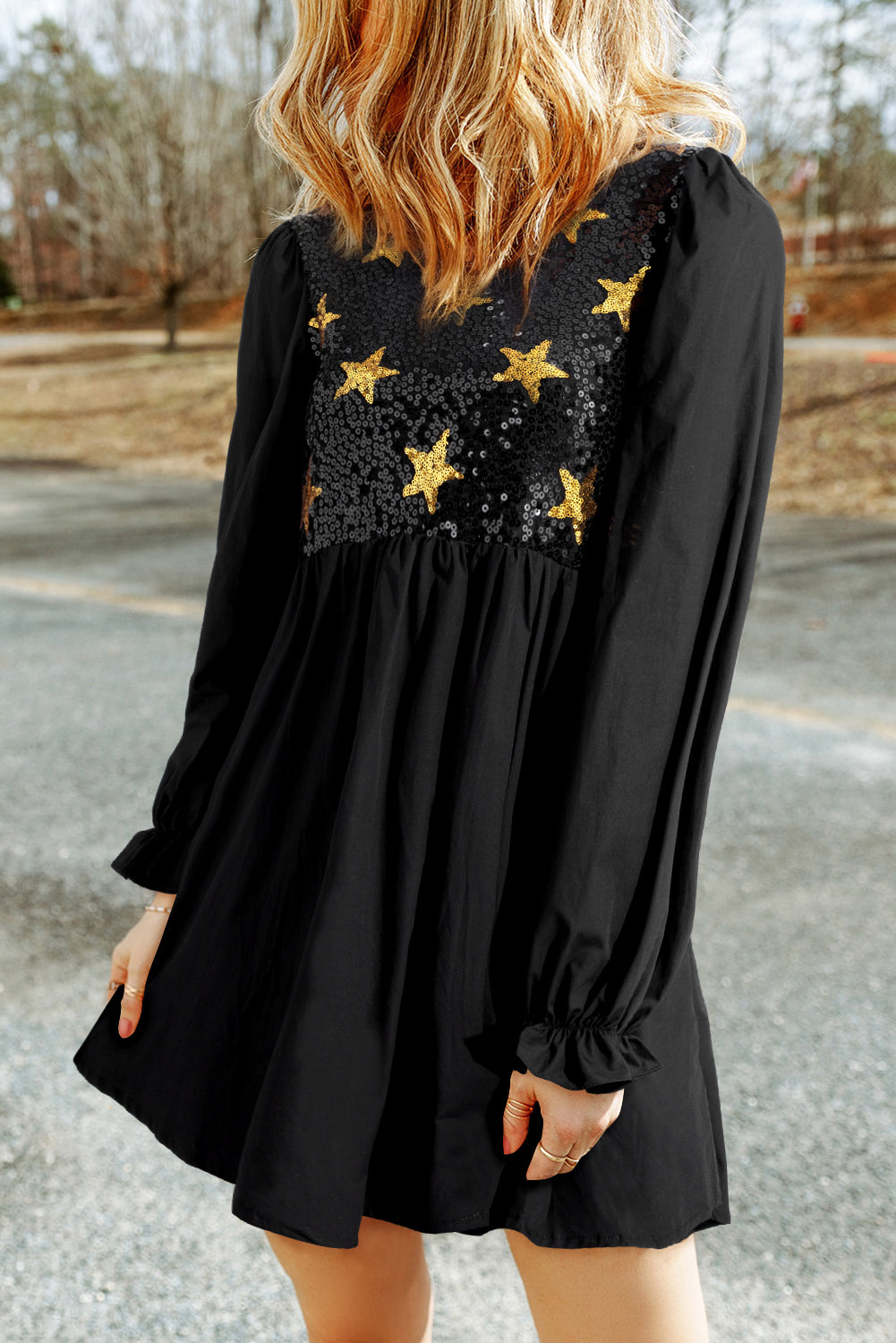 Ana® | Sequin star mini dress with a round neckline and flounced sleeves