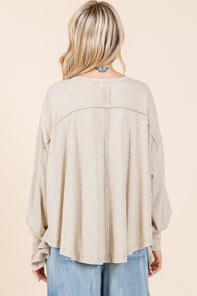 Clara® | Long sleeve oversized V-neck top