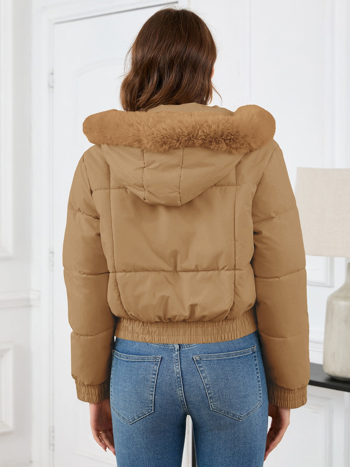 Eleonora® | Long-sleeved, cropped winter coat with hood and pockets