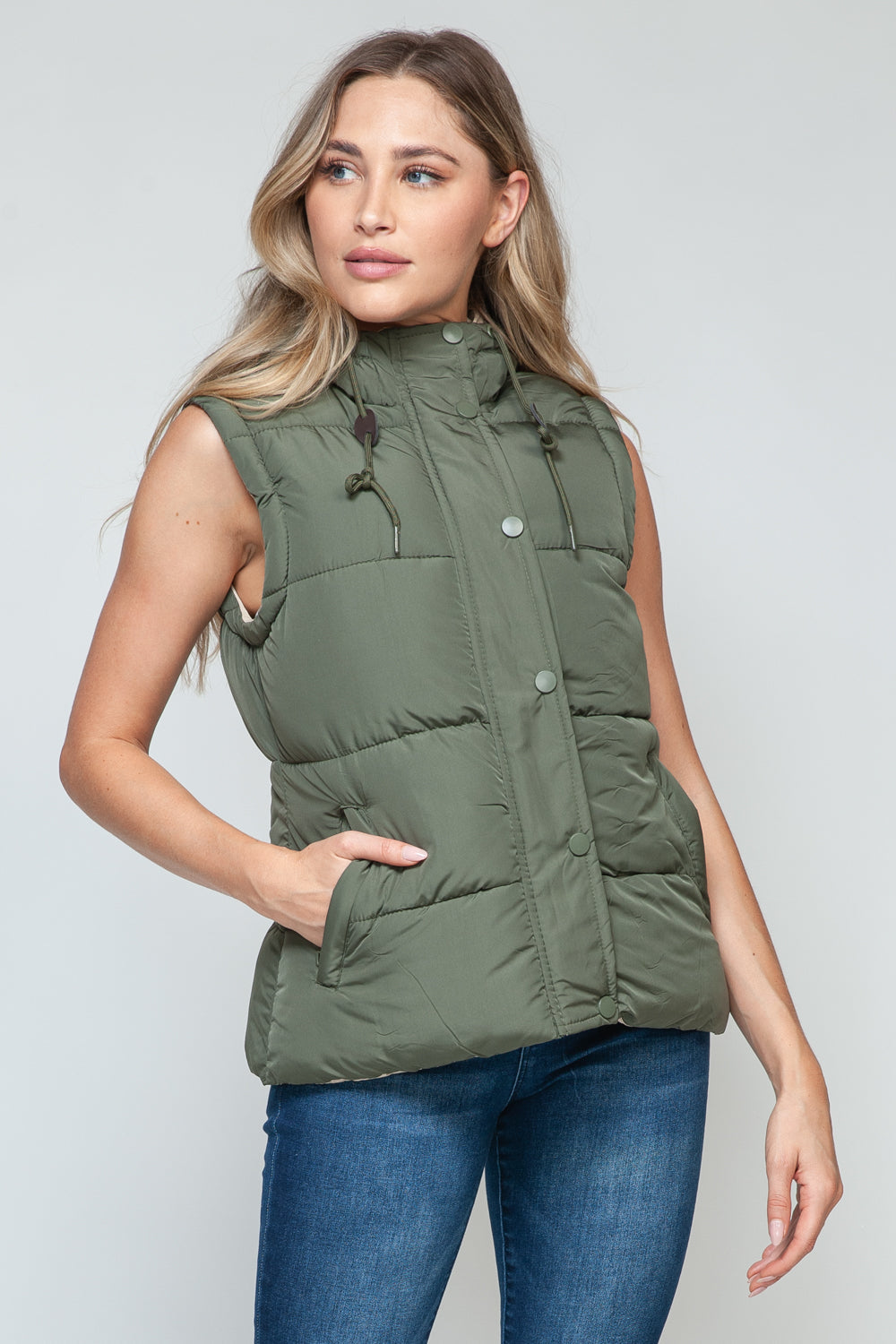 Dominique® | Snobbish hooded vest with snap and zip fastening