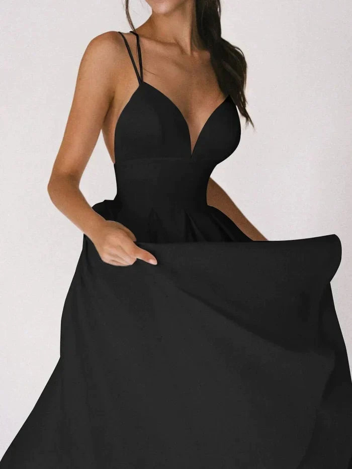 Adriana® | Tailored and elegant summer dress
