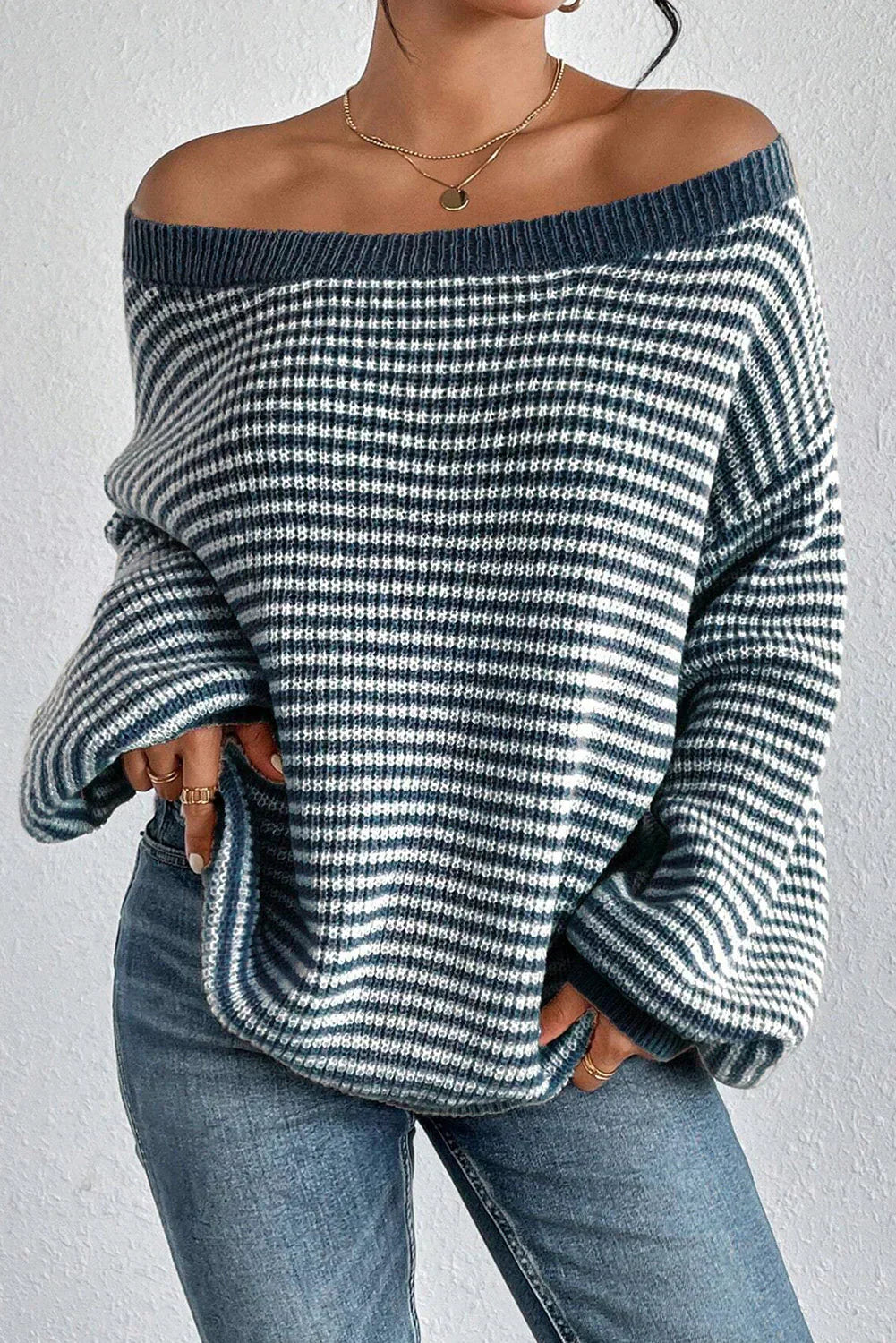 Diana® | Off-the-shoulder long-sleeved shirt