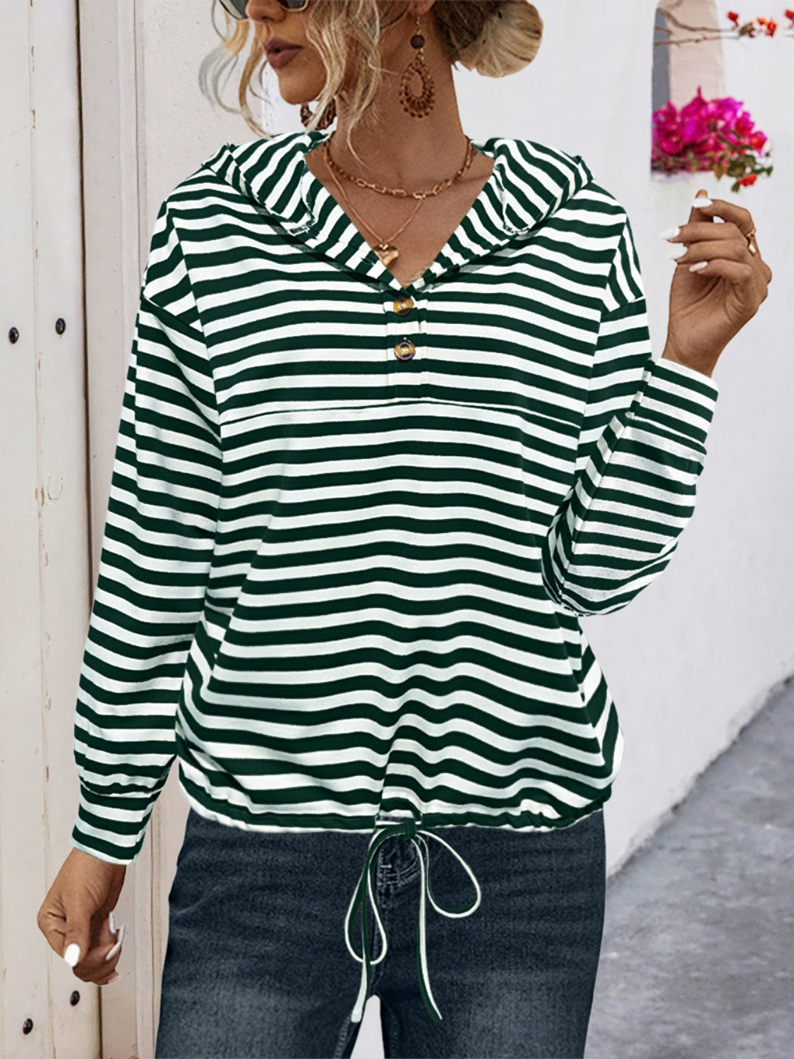 Eliana® | Striped drawstring hoodie with long sleeves