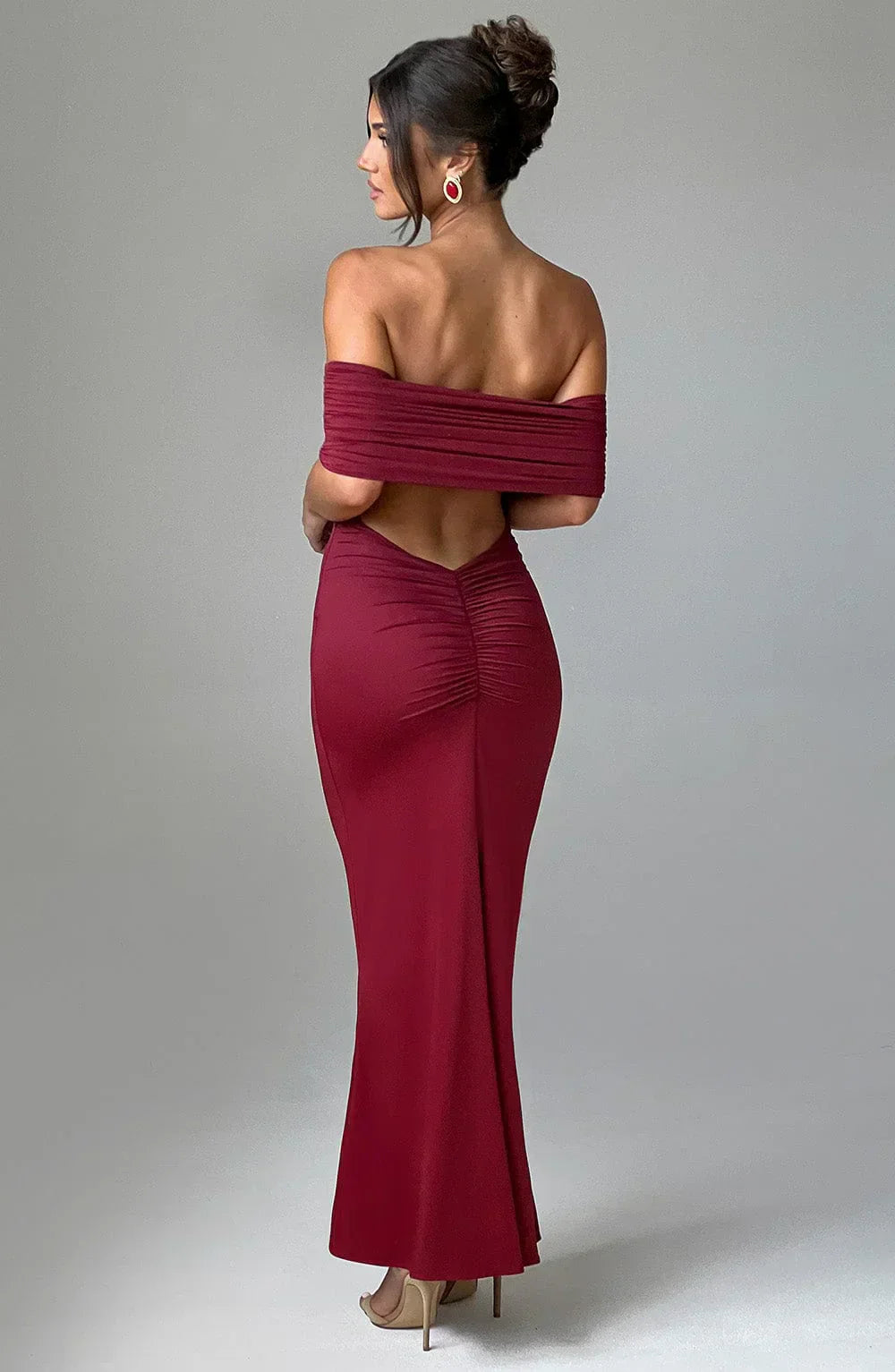 Carmen® | Elegant backless maxi dress