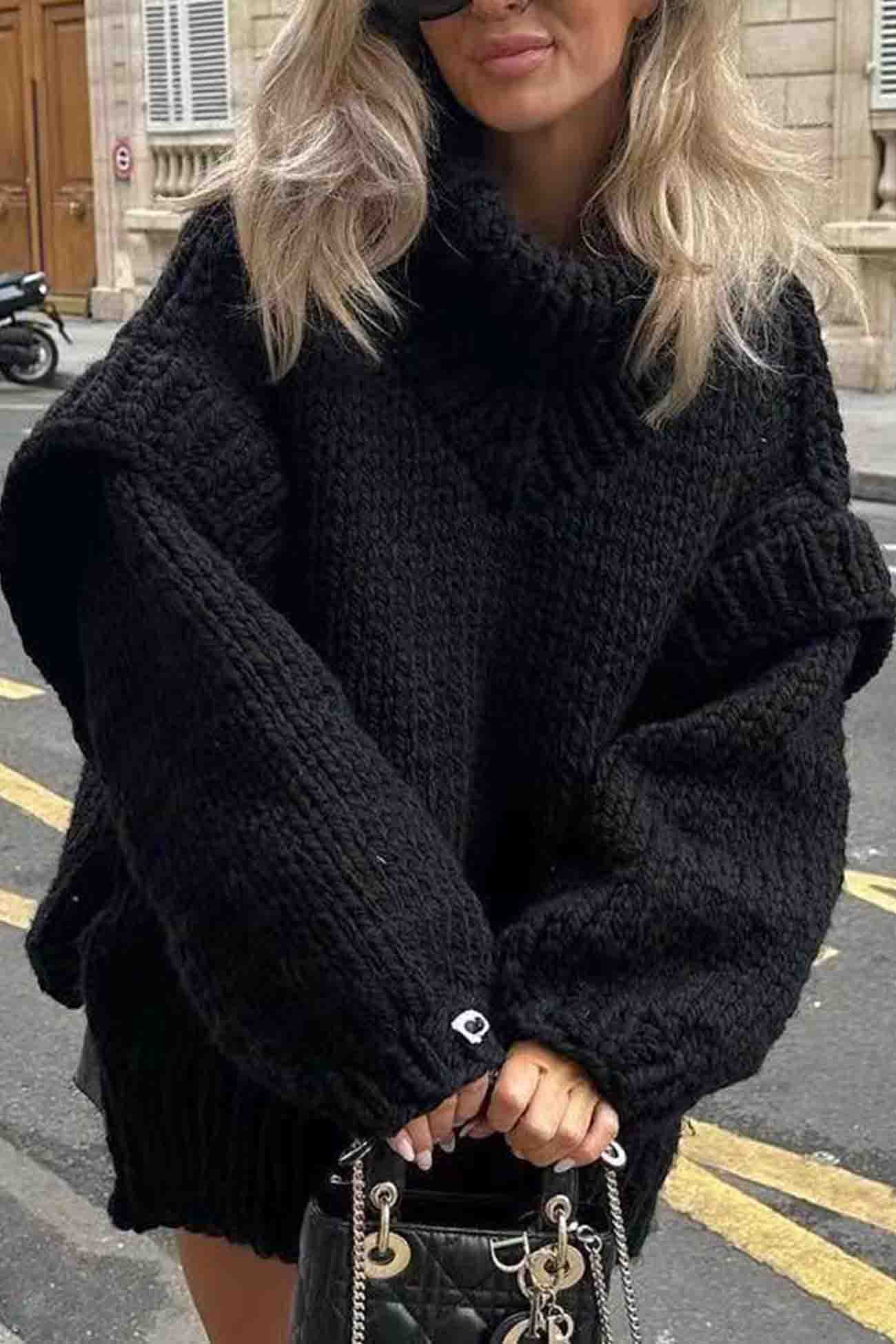 Carina® | Solid color sweater with long sleeves and a cowl neckline