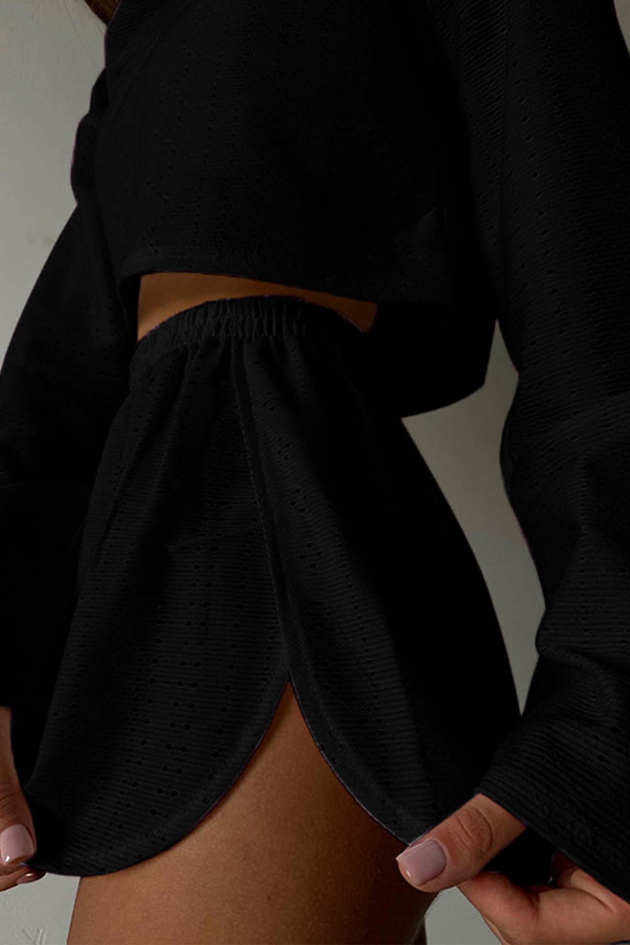 Brigitta® | Two piece set with hollow long sleeve shorts and slits