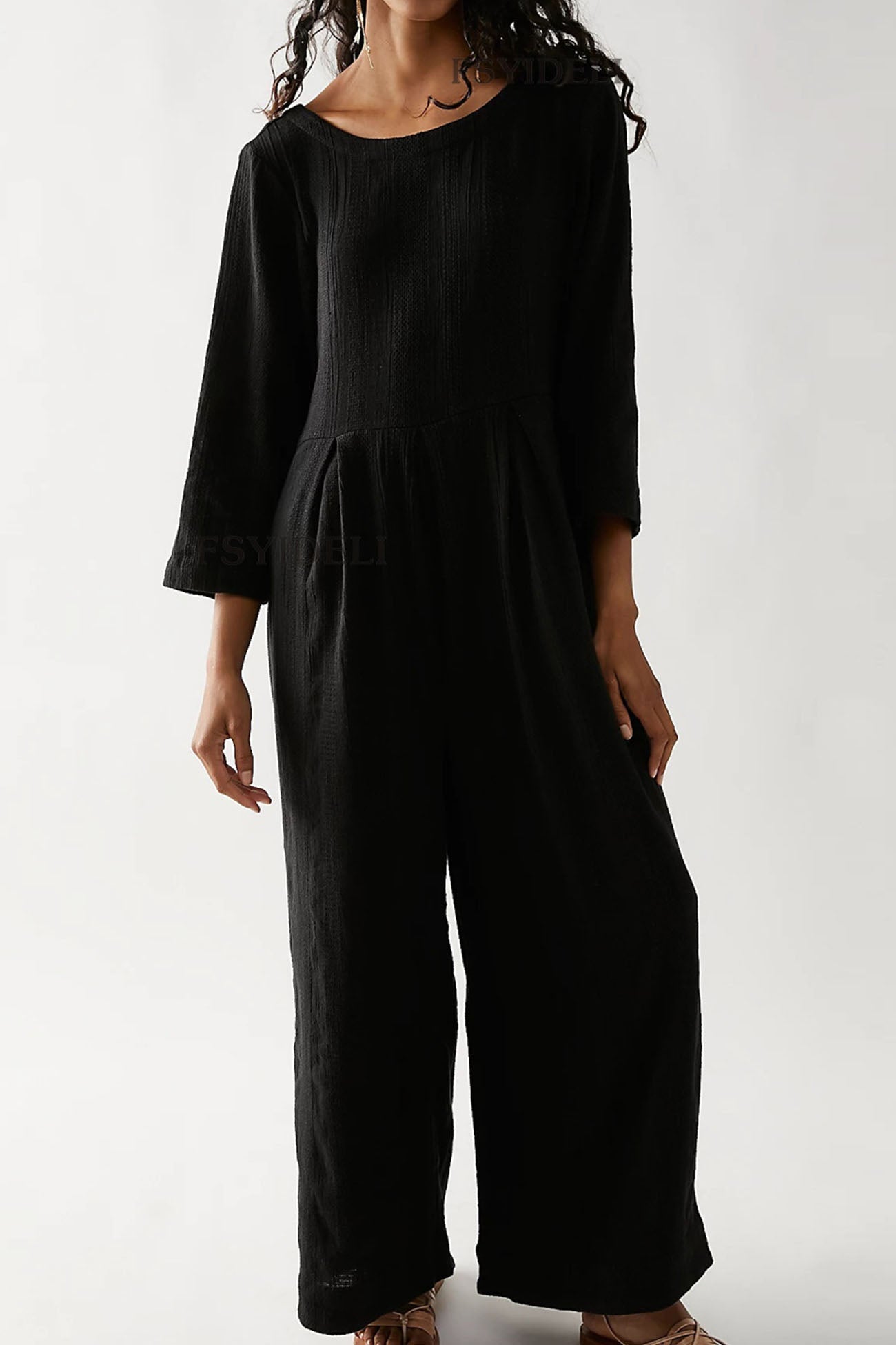 Eleonora® | Long-sleeved overalls with a round neckline