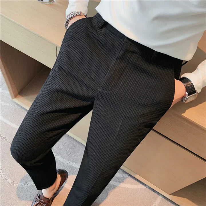 Paul | Slim-Fit Black Pants for Men