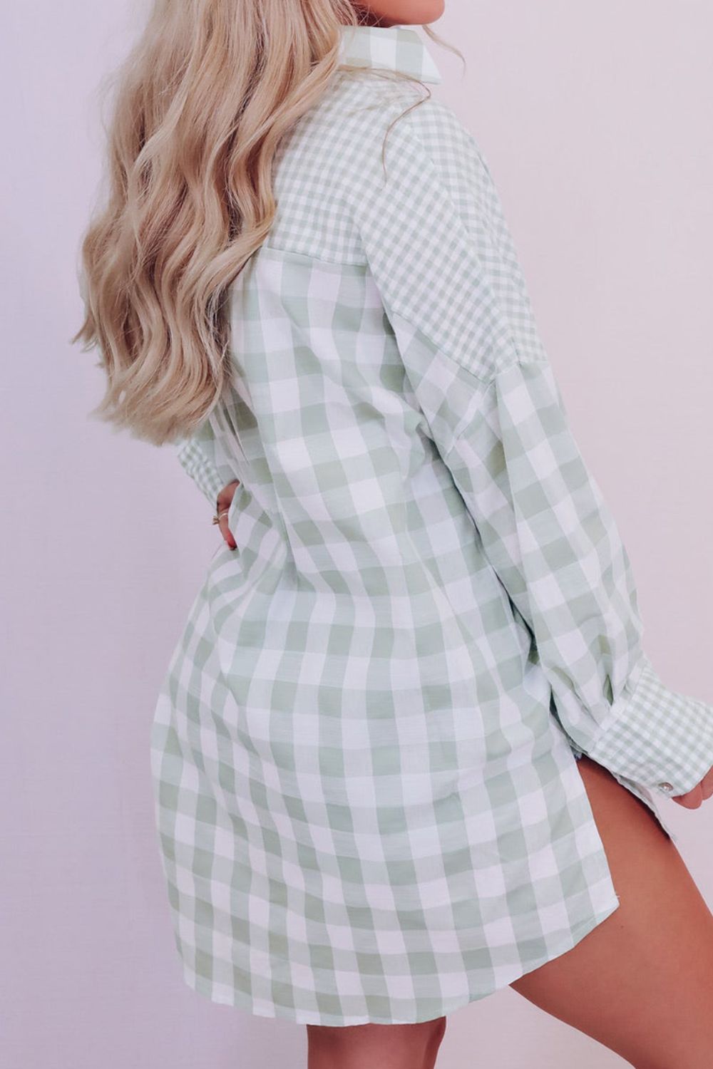 Claudia® | Long-sleeved shirt with a checked collar and pockets