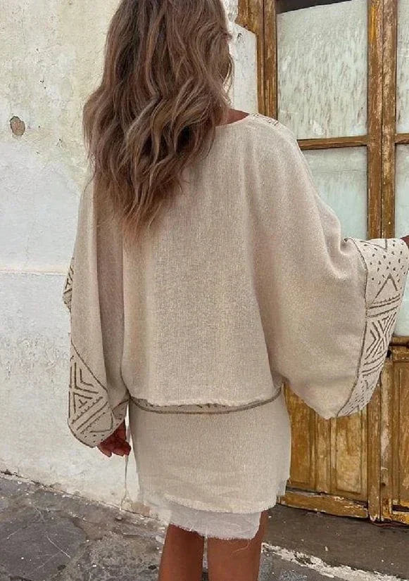 Blythe® | Dress with dolman sleeves and ethnic print