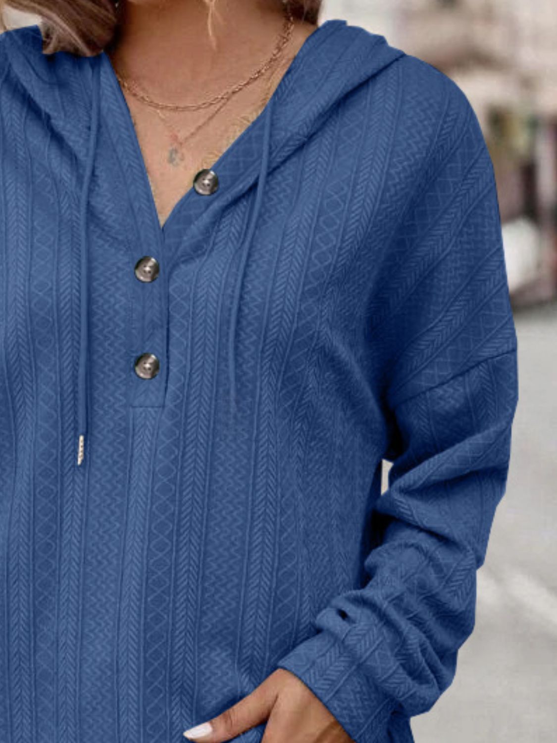 Carolina® | Long sleeve hoodie with drawstring and dropped shoulders
